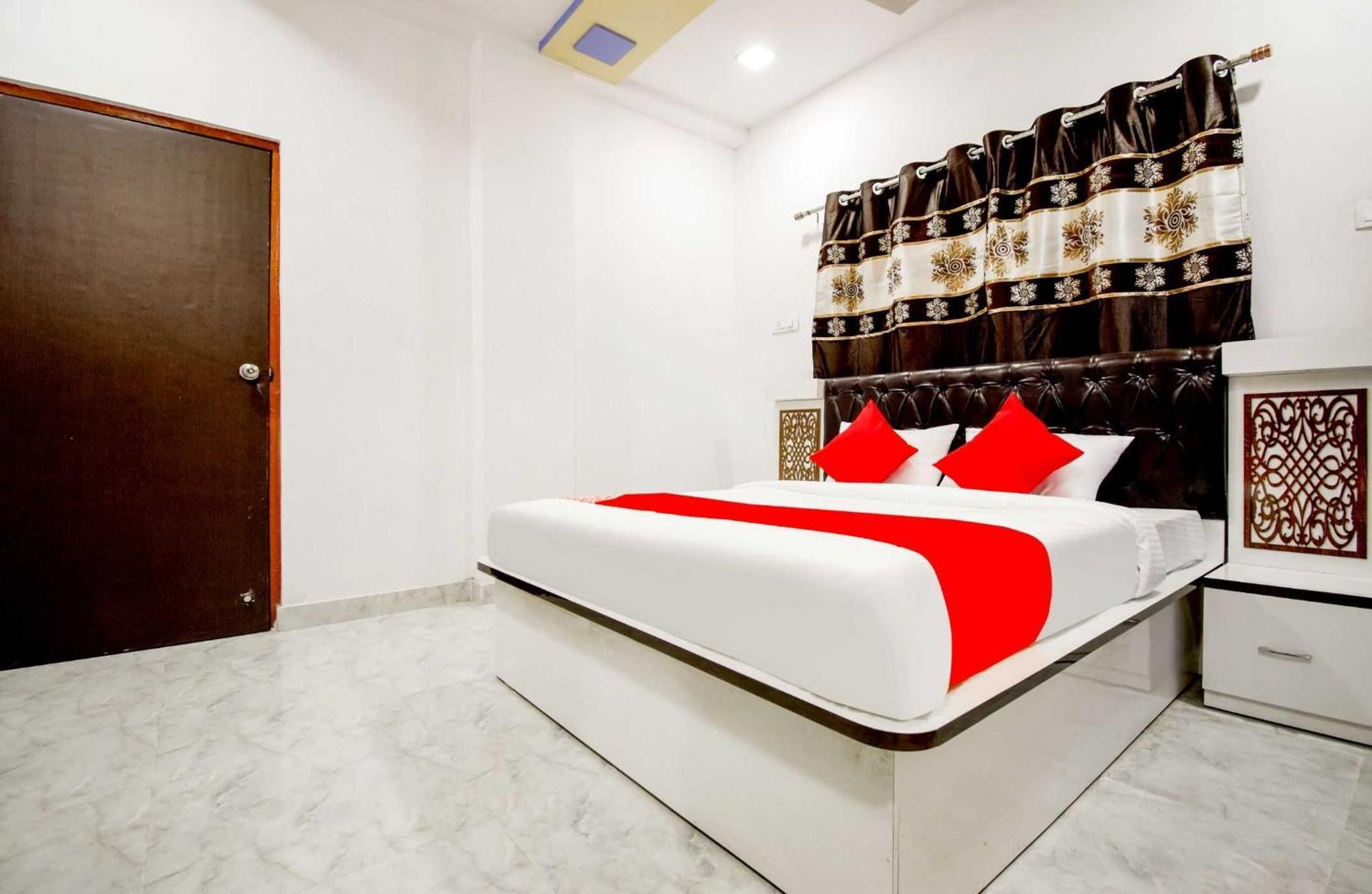 Oyo Flagship Mariyam Service Apartments Нагпур Екстериор снимка